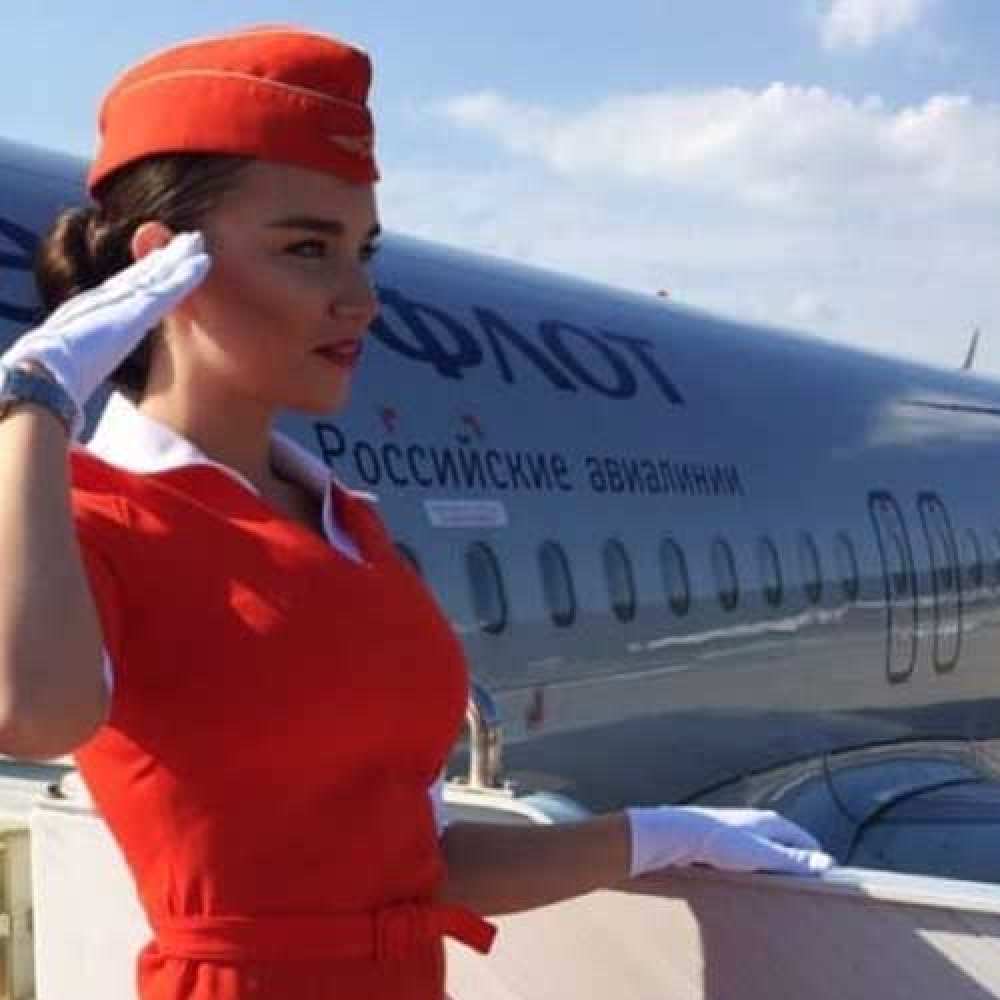 Открытка на каждый день с именем, Ducky Счастливого пути чудесного полета Прикольная открытка с пожеланием онлайн скачать бесплатно 