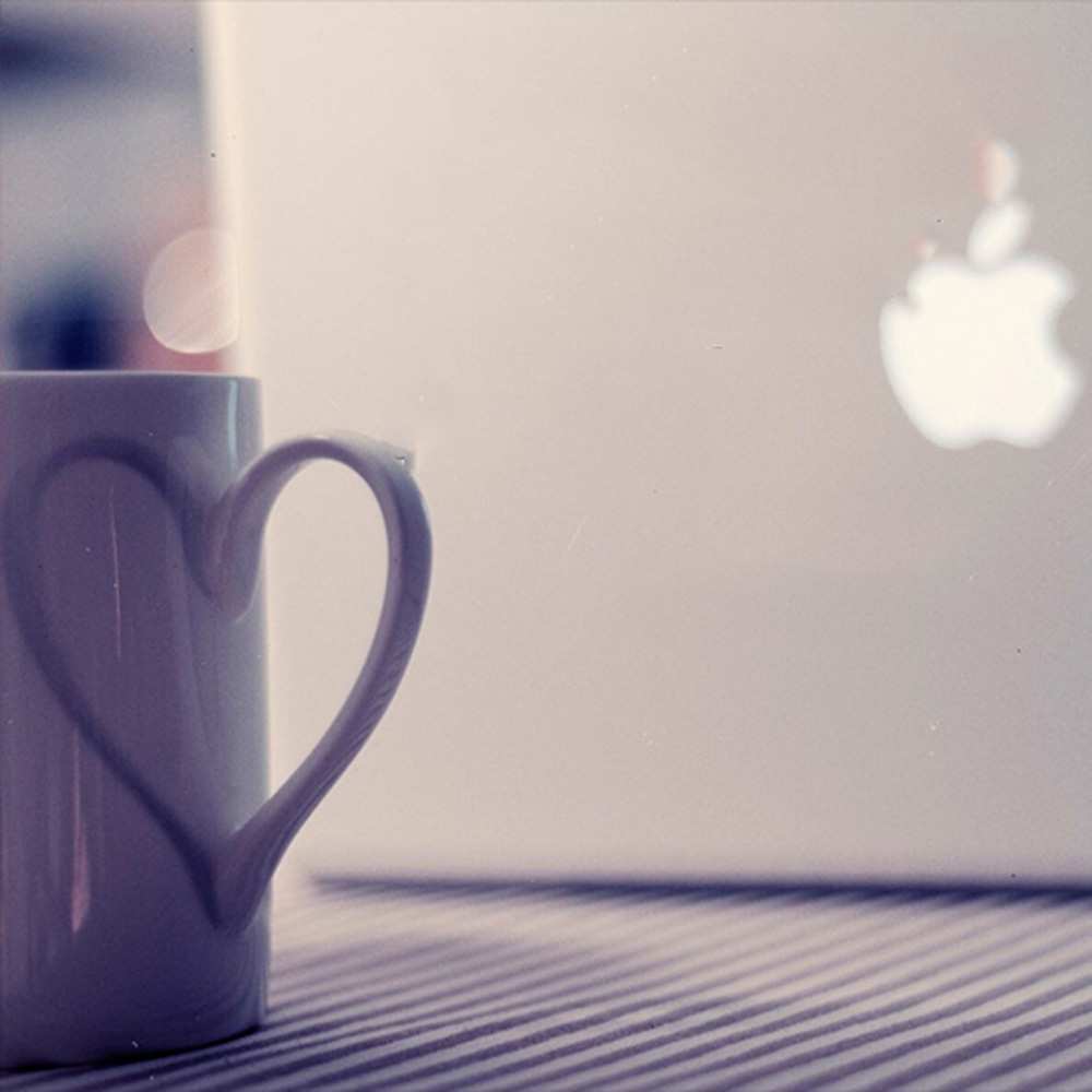 Открытка на каждый день с именем, Азарий Я тебя люблю знак яблока Прикольная открытка с пожеланием онлайн скачать бесплатно 