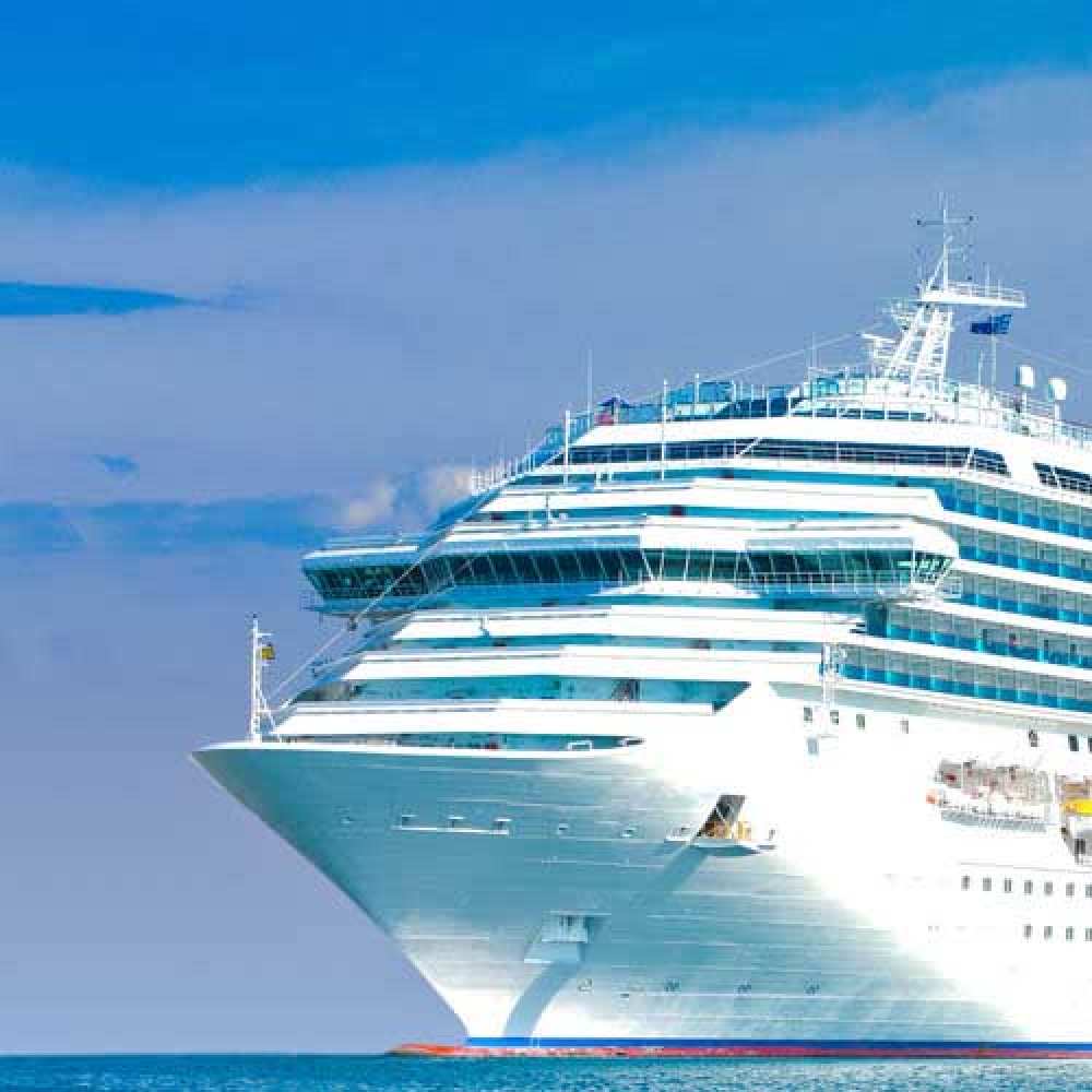 Открытка на каждый день с именем, Богиня Счастливого пути огромный лайнер Прикольная открытка с пожеланием онлайн скачать бесплатно 