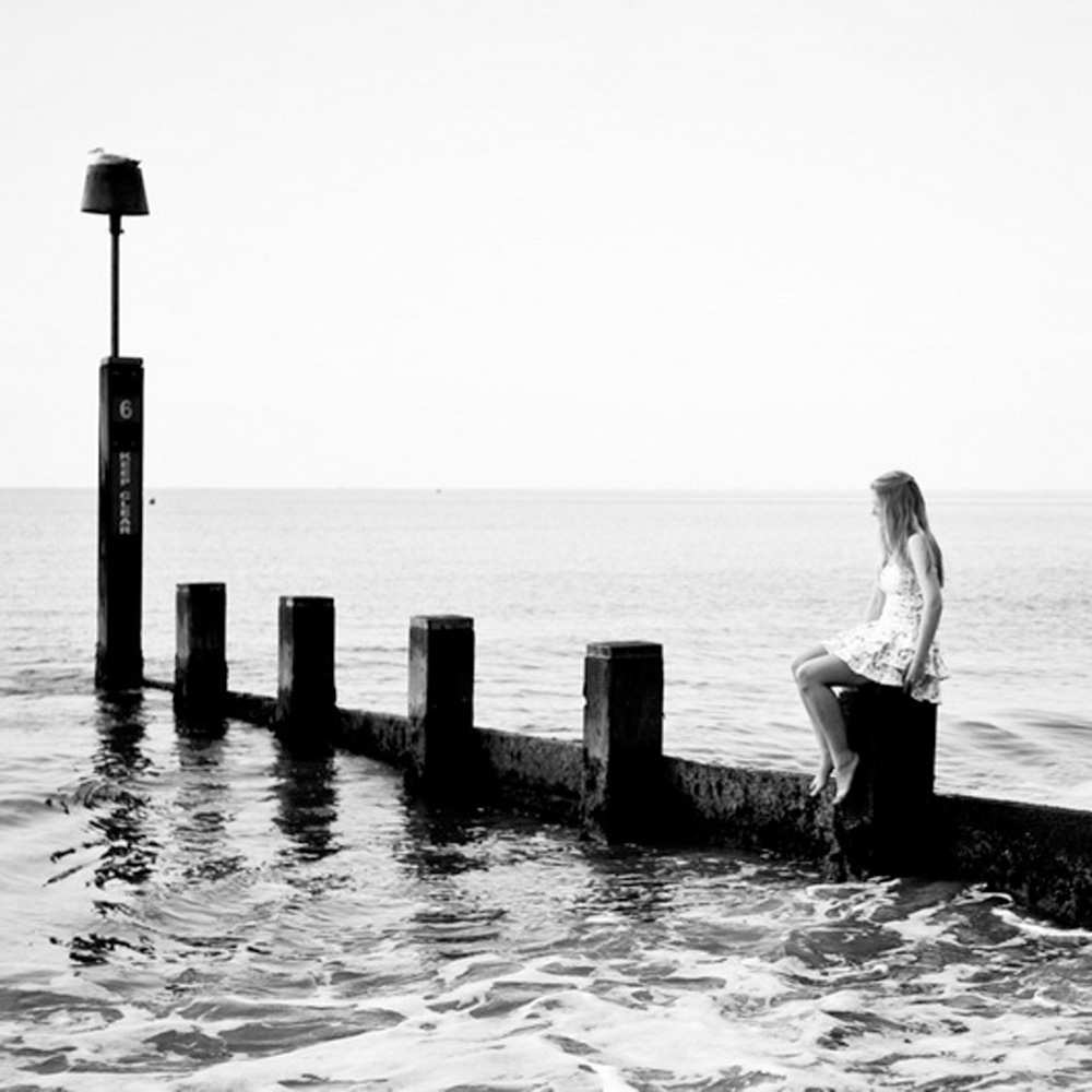 Открытка на каждый день с именем, Женя Я по тебе скучаю вода Прикольная открытка с пожеланием онлайн скачать бесплатно 