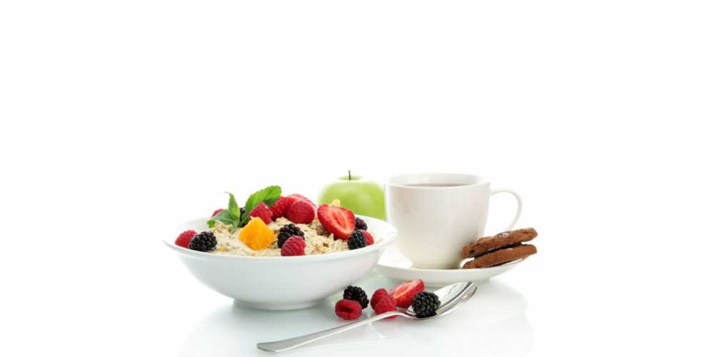 Открытка на каждый день с именем, Фархад Доброе утро розы,фрукты, кофе Прикольная открытка с пожеланием онлайн скачать бесплатно 