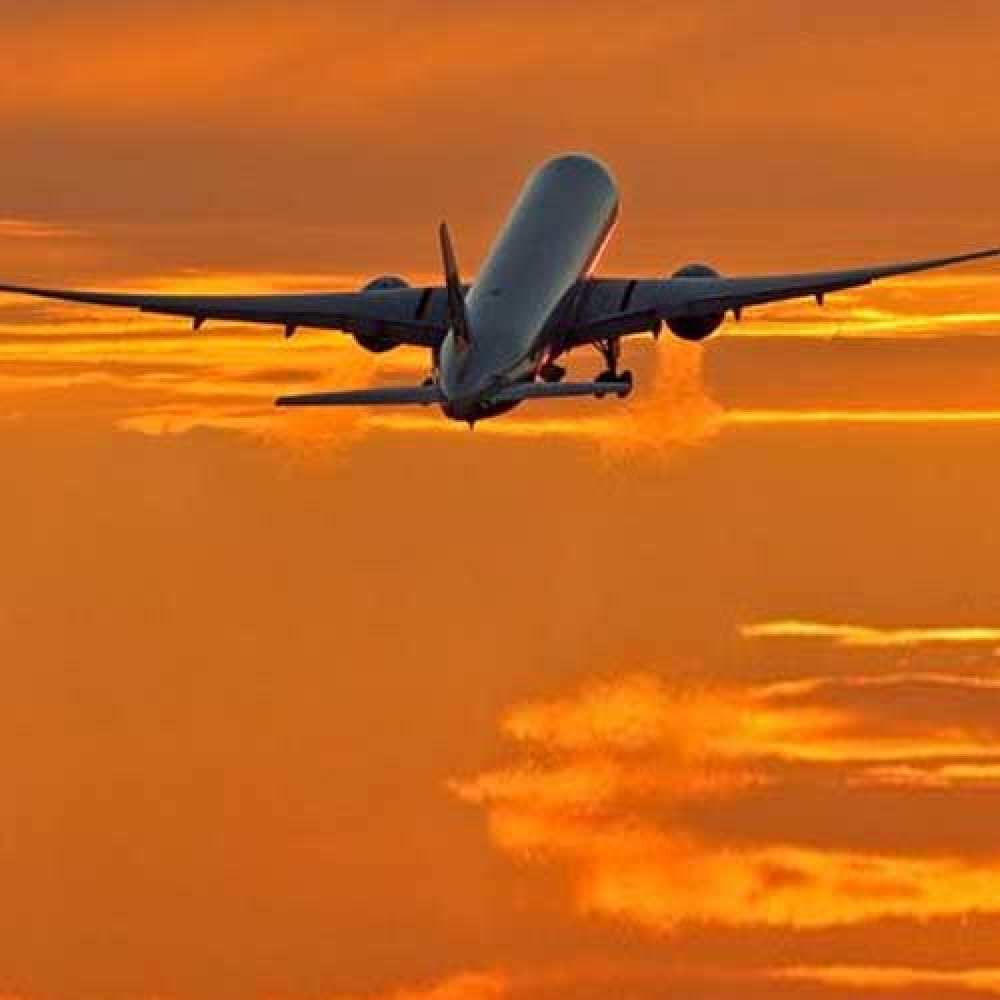 Открытка на каждый день с именем, облачко Счастливого пути оранжевое небо Прикольная открытка с пожеланием онлайн скачать бесплатно 